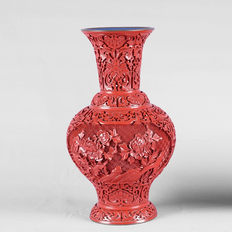 Q363 剔红花卉纹赏瓶 手工漆器