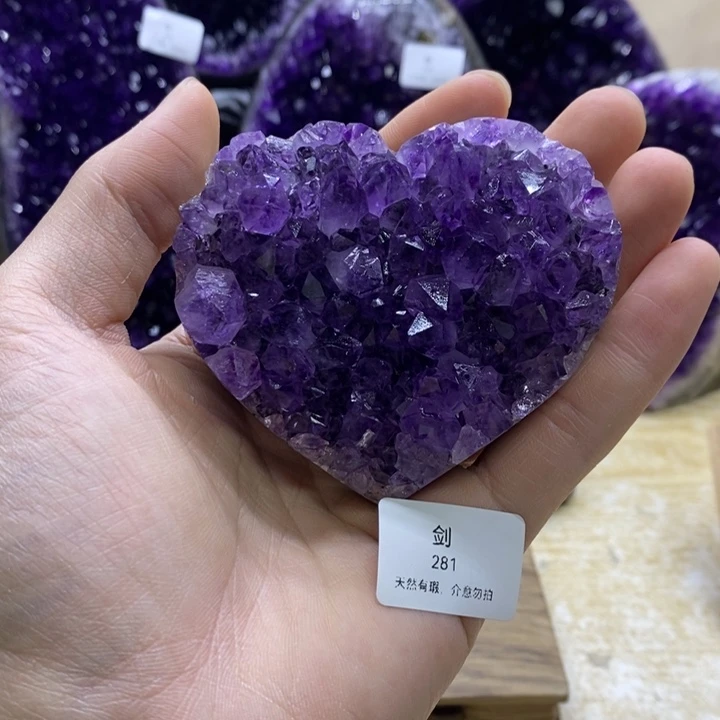 未镶嵌紫晶大型摆件（非配饰）