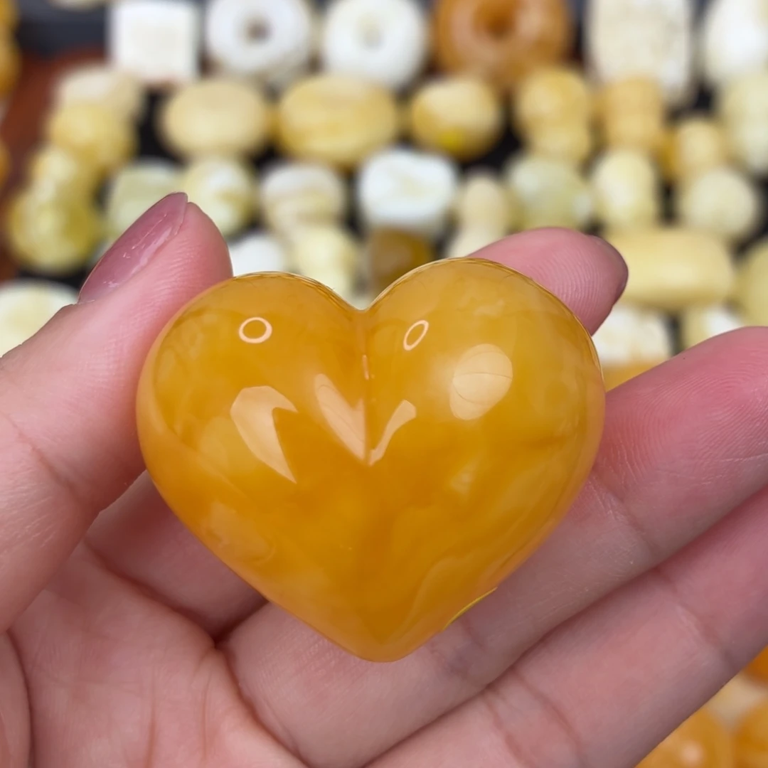 蜜蜡未镶嵌吊坠(不含链)屁桃