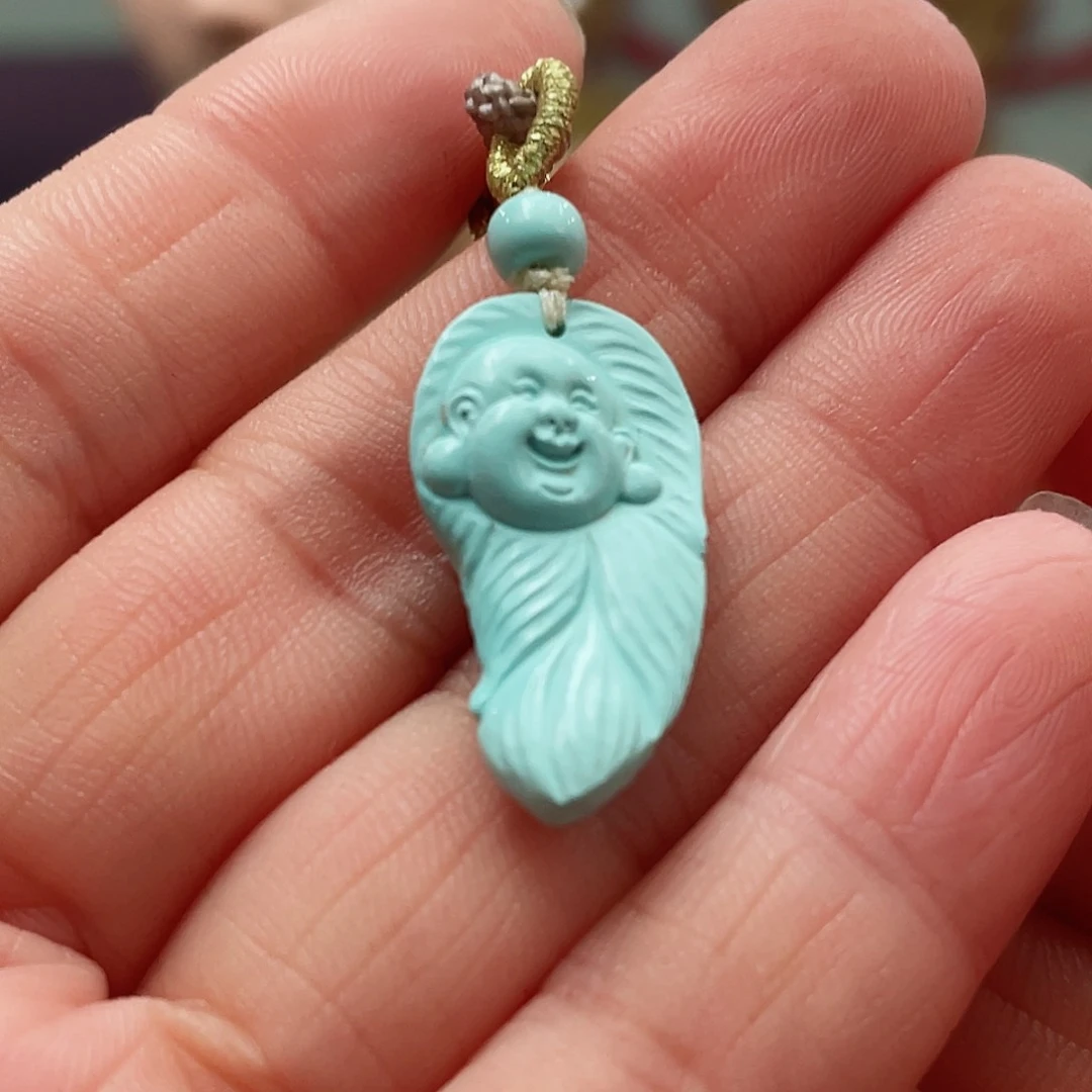 绿松石颈饰未镶嵌