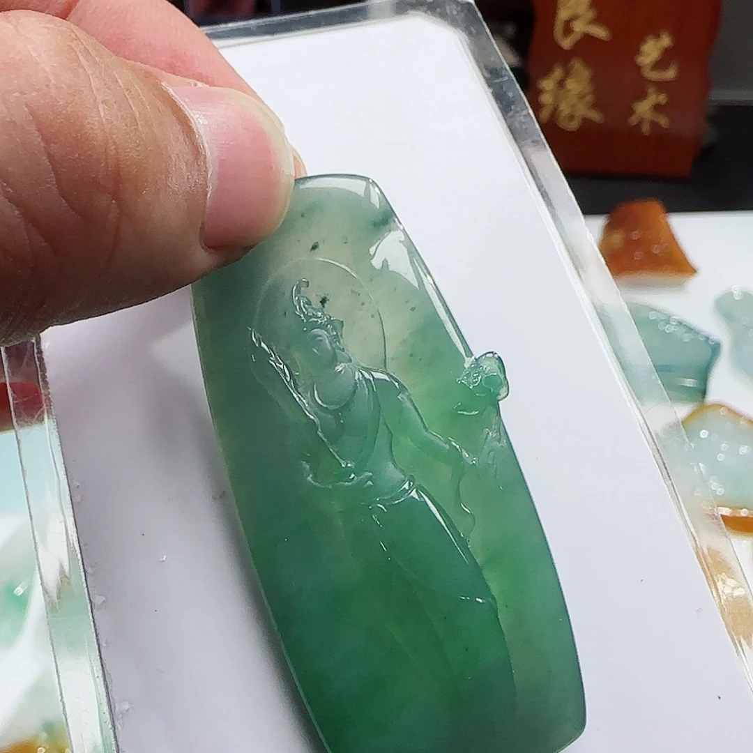 未镶嵌定制翡翠翡翠