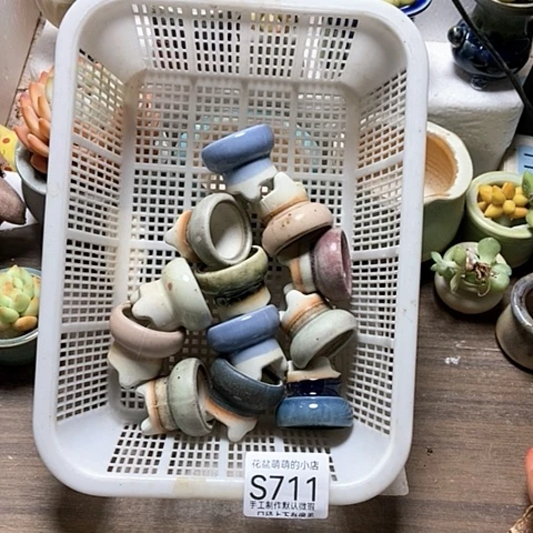 紫砂花盆711微瑕品口径3厘米左右尺寸