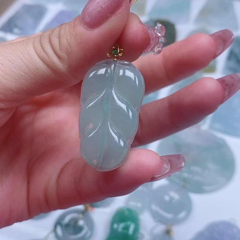 【闪购商品】颈饰未镶嵌翡翠