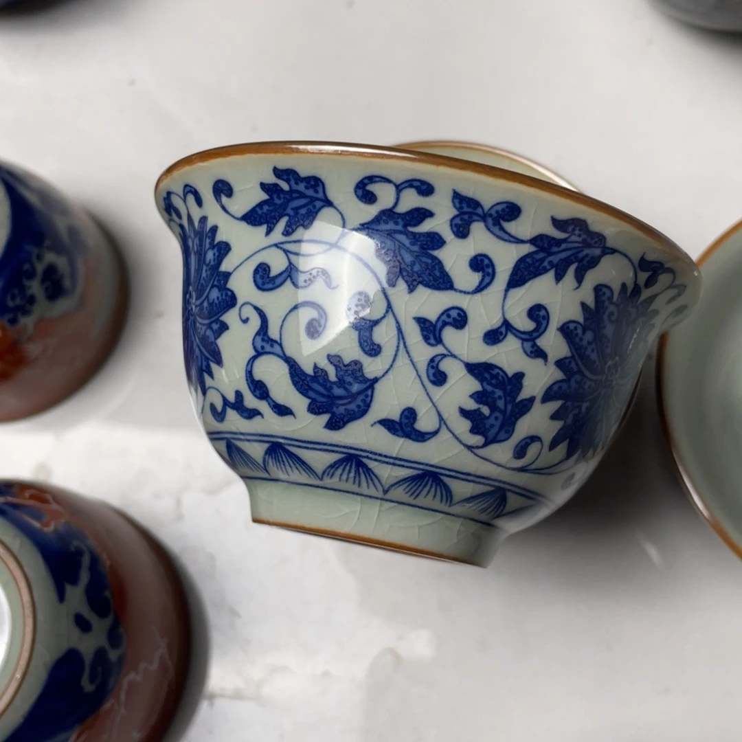 青花缠枝莲压手杯hhhhhh