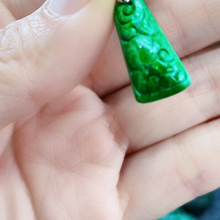 颈饰银S925镶嵌翡翠