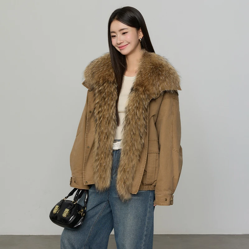 都市巡游 进口貉子毛领皮草派克服女短款牛仔90白鹅绒羽绒服25140