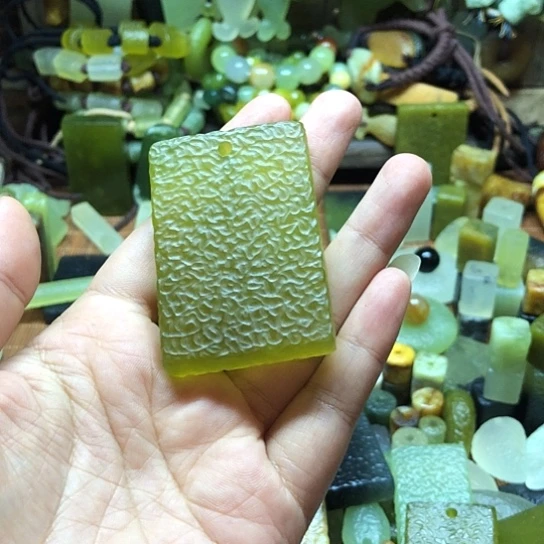 未镶嵌岫玉吊坠船****5