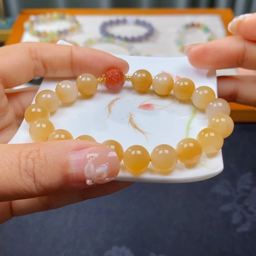 【闪购商品】手链未镶嵌和田玉（糖玉）微*?