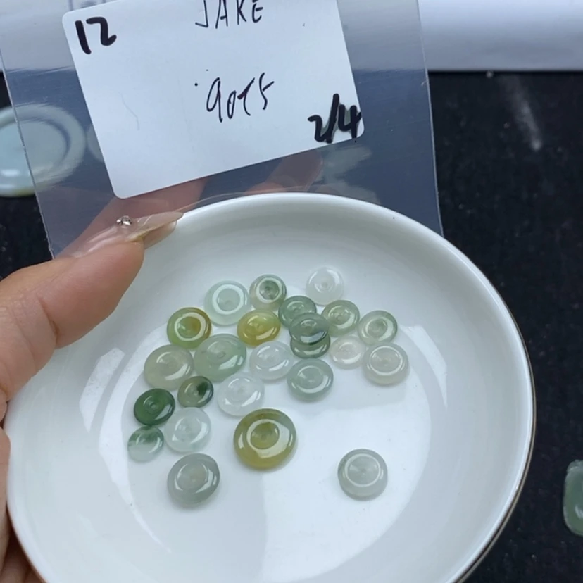 【闪购商品】翡翠颈饰未镶嵌J**E不