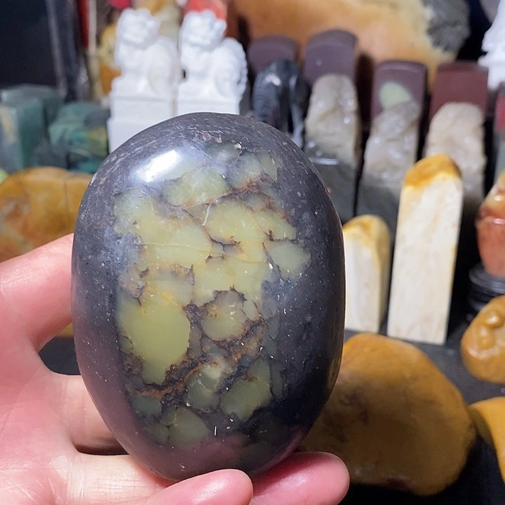 昌化鸡血石昌化石