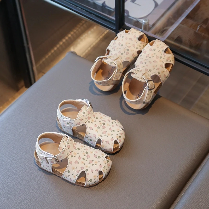 小女孩镂空包头夏季可盐可甜凉鞋小童时尚防滑鞋软底儿童韩版凉鞋