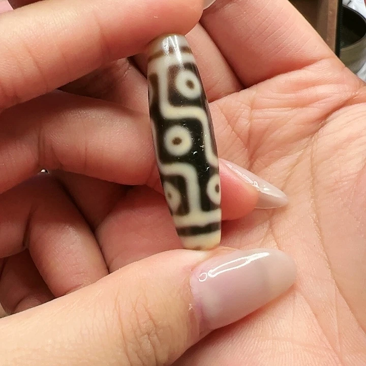 玛瑙/玉髓颈饰未镶嵌九*