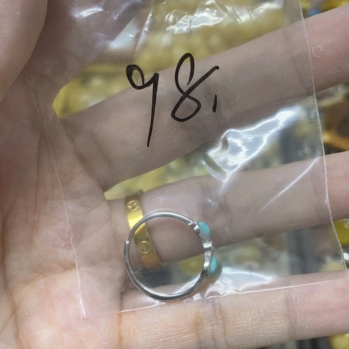 裸石蜜蜡未镶嵌戒指