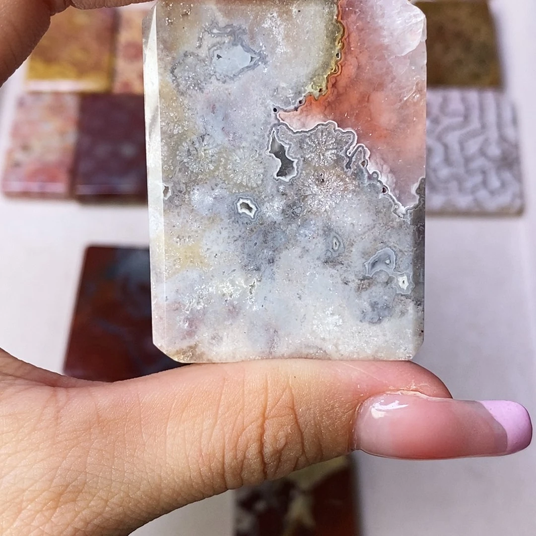 硅化玉颈饰合金歲****M