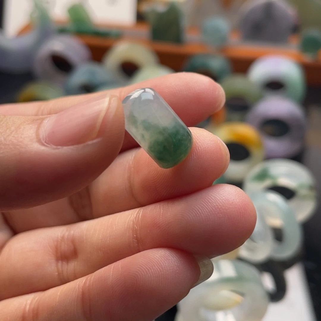 定制翡翠未镶嵌  森林蛋面