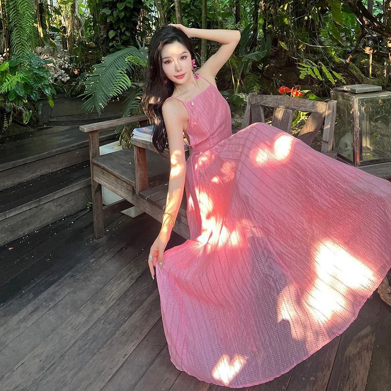 纯欲性感无袖露背度假仙女系带长裙女夏季2025新款大摆吊带连衣裙