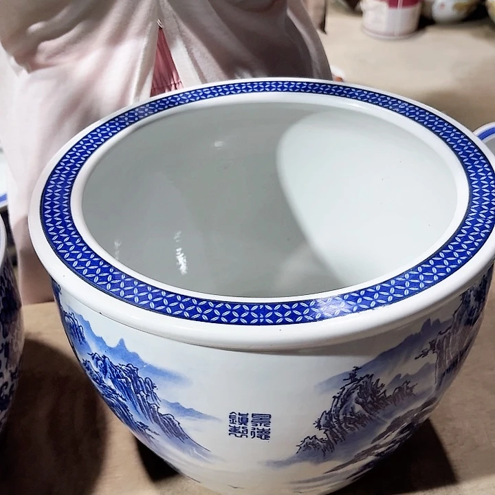 瓷片口径30厘米 高度21厘米