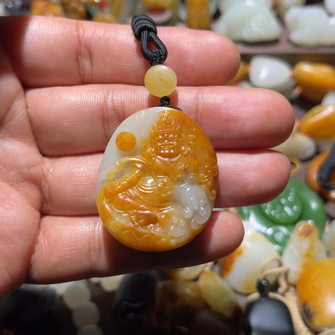 盖***圾和田玉未镶嵌颈饰