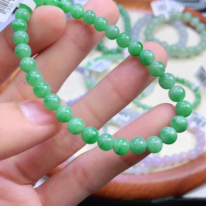 【闪购商品】翡翠手链未镶嵌七**?翡翠