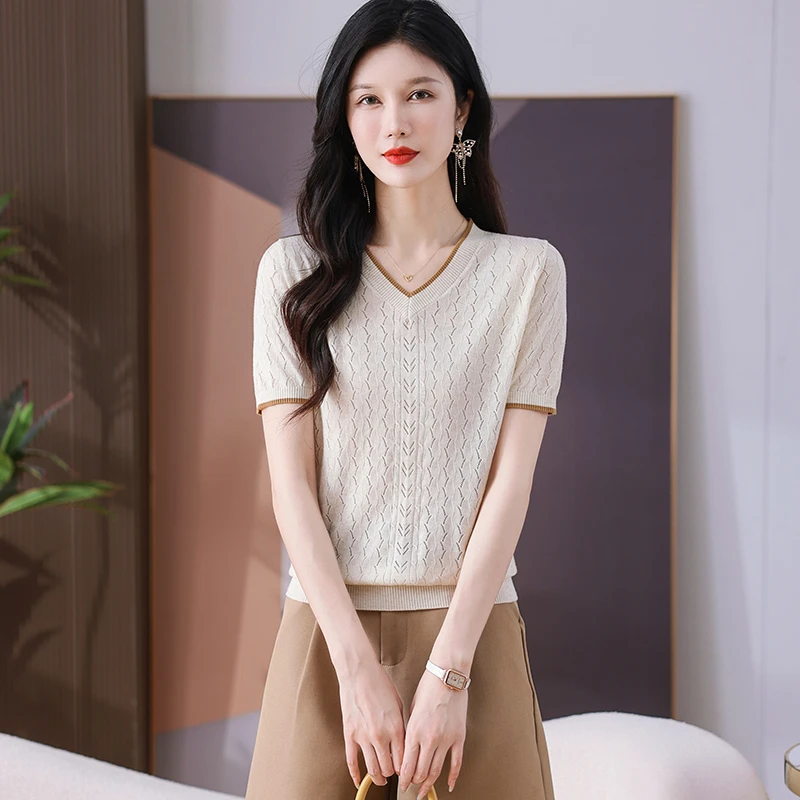 2025年夏季短袖t恤女士V领时尚薄款宽松显瘦半袖气质百搭针织上衣