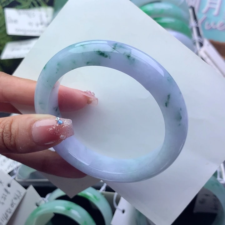 未镶嵌手镯翡翠天然翡翠手镯