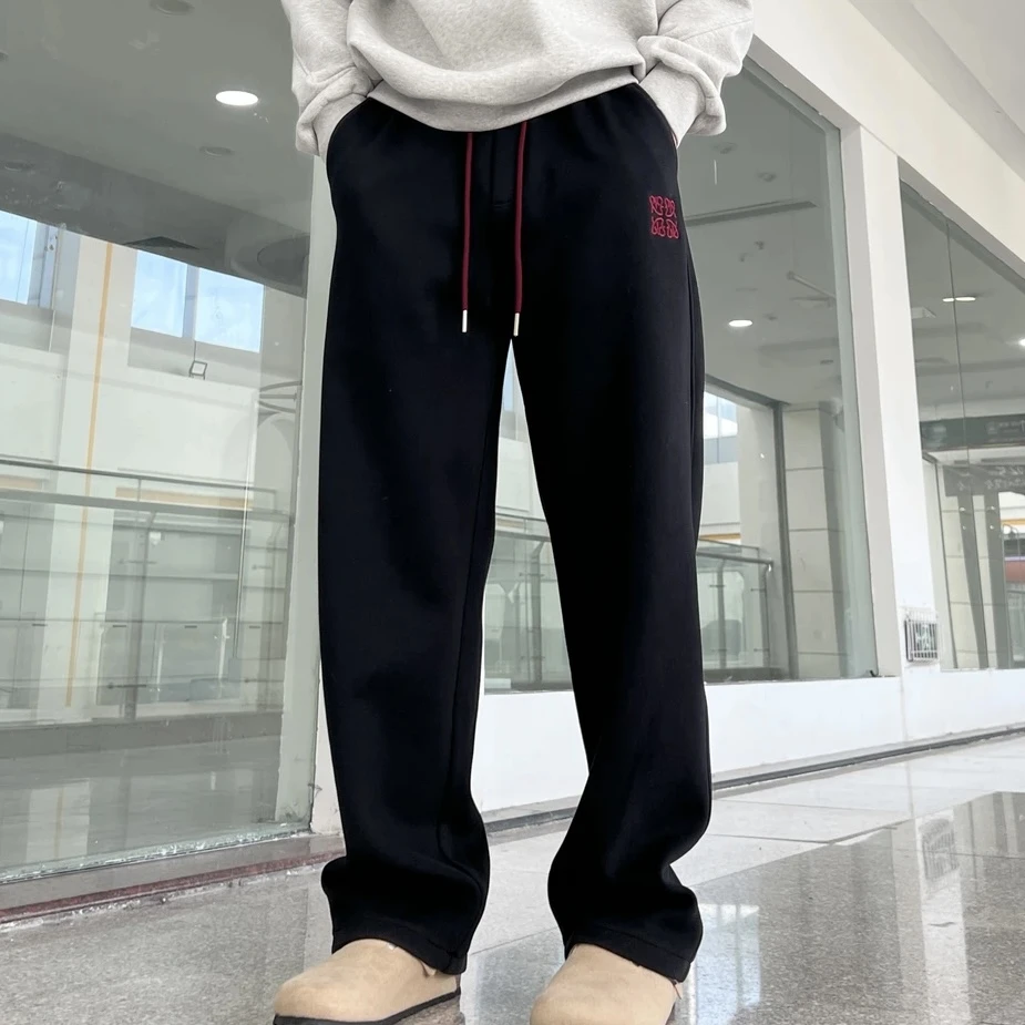 2024男士新款阔腿裤时尚韩版直筒休闲裤情侣刺绣加绒加厚卫裤