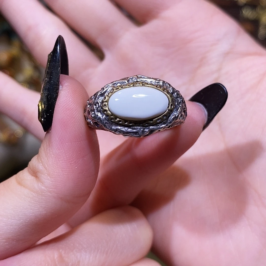 L***看琥珀银S925镶嵌戒指