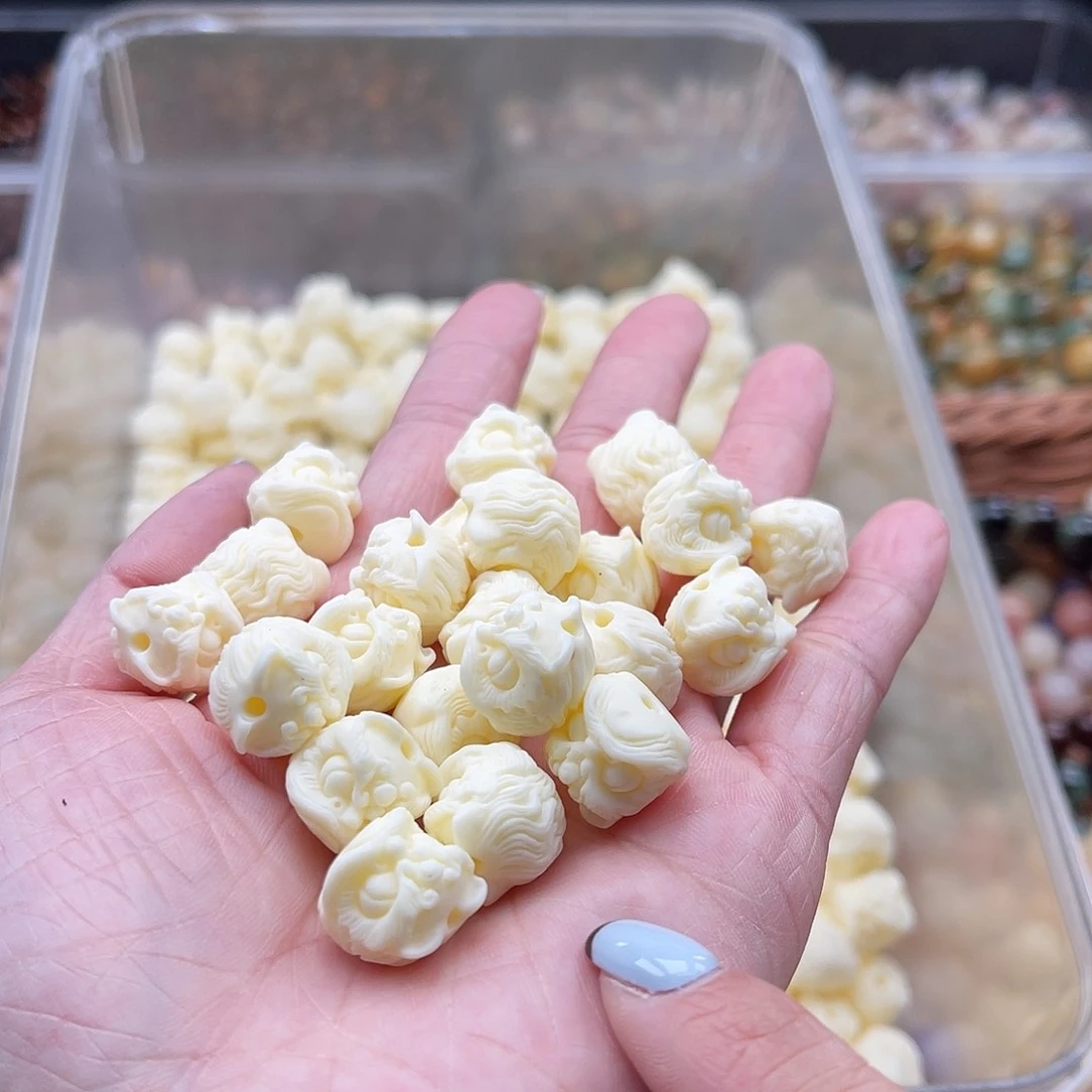 白玉菩提吊坠Z/13mm/20颗瑕疵