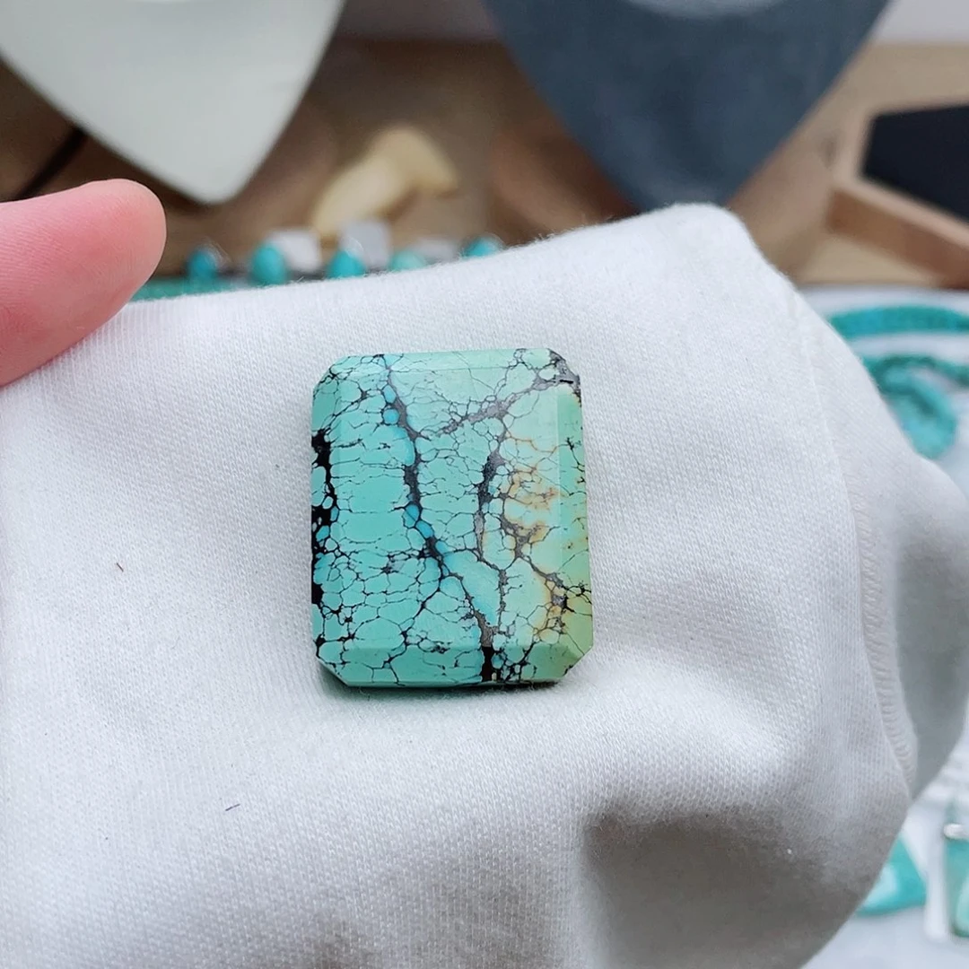 敏***未镶嵌绿松石绿松石