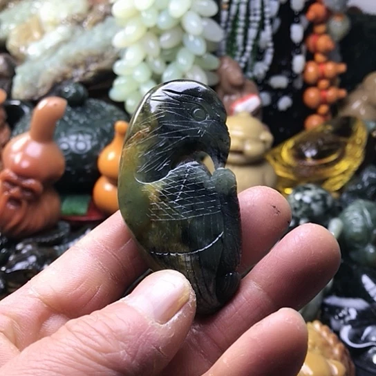 和田玉（糖玉）未镶嵌挂件