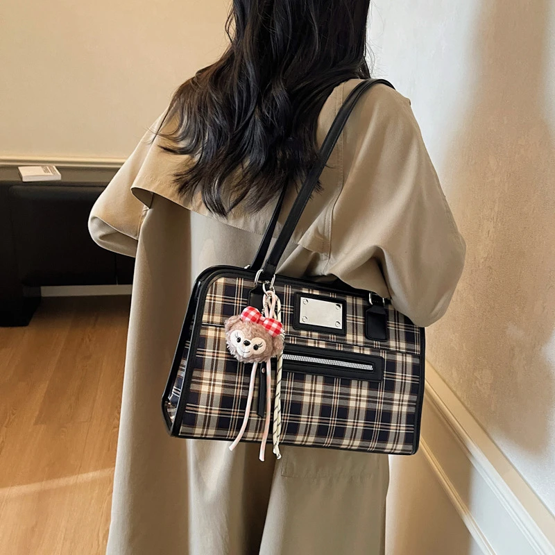 托特包女大容量2025新款流行洋气休闲单肩腋下包时尚多功能双肩包