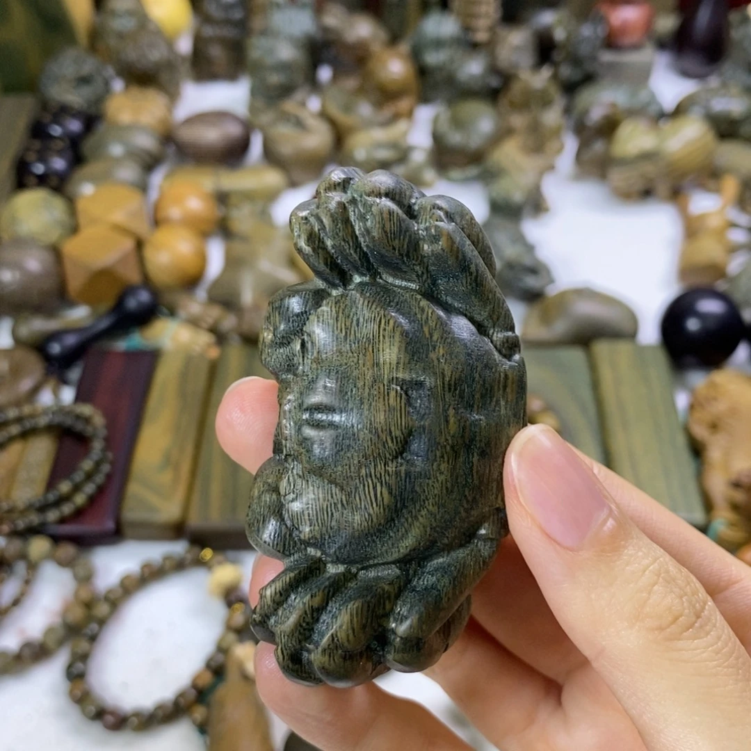 云***林木绿檀木料工艺品
