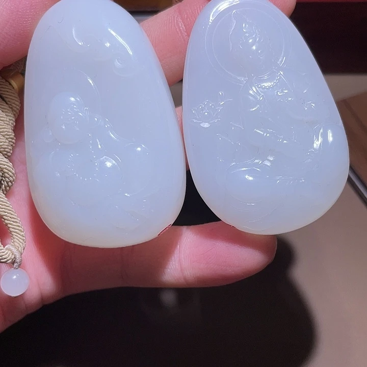 和田玉挂件未镶嵌街**王D1