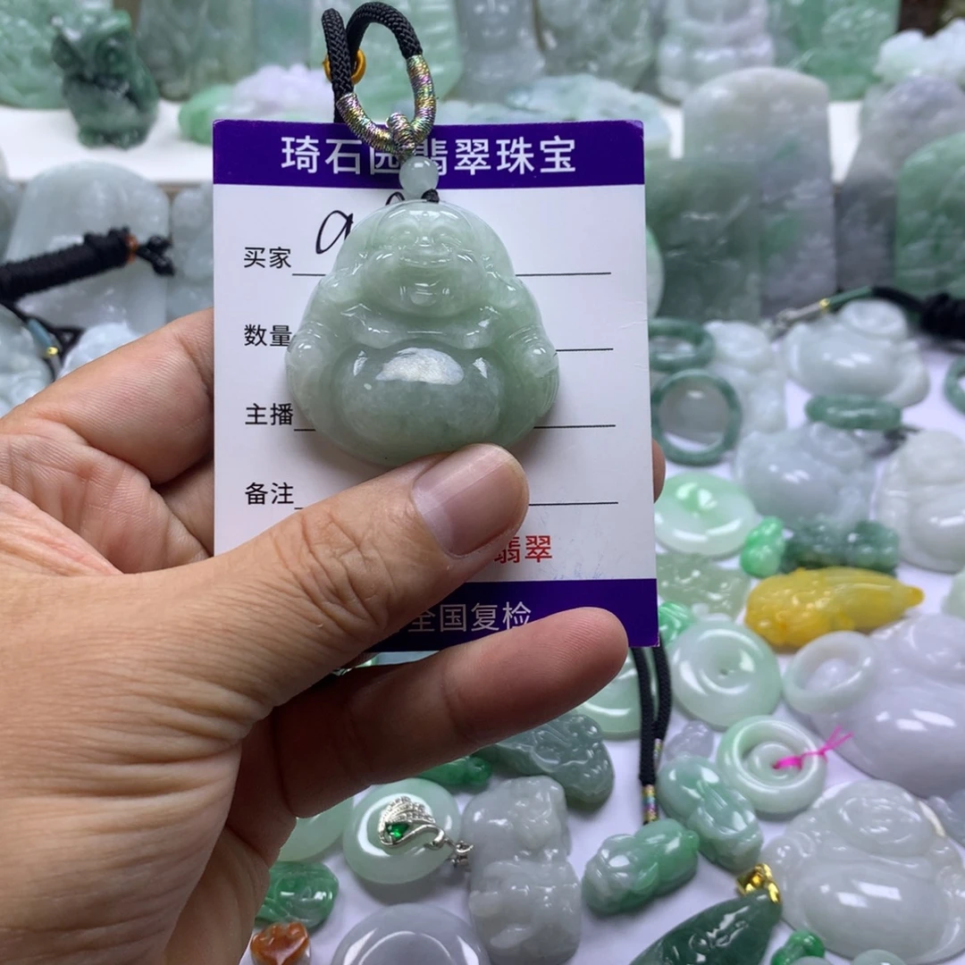 翡翠未镶嵌颈饰缅甸A货翡翠