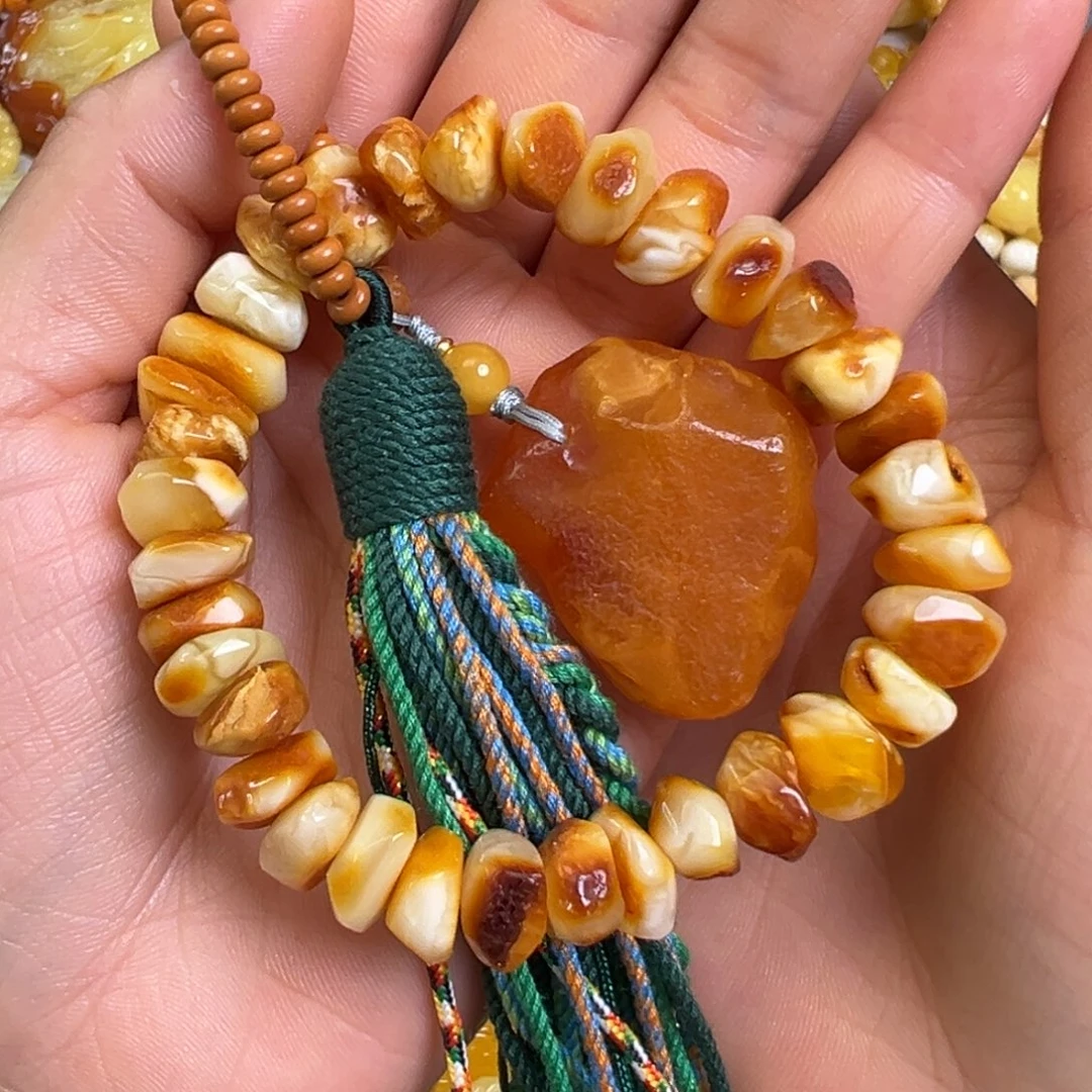 未镶嵌蜜蜡裸石蜜蜡