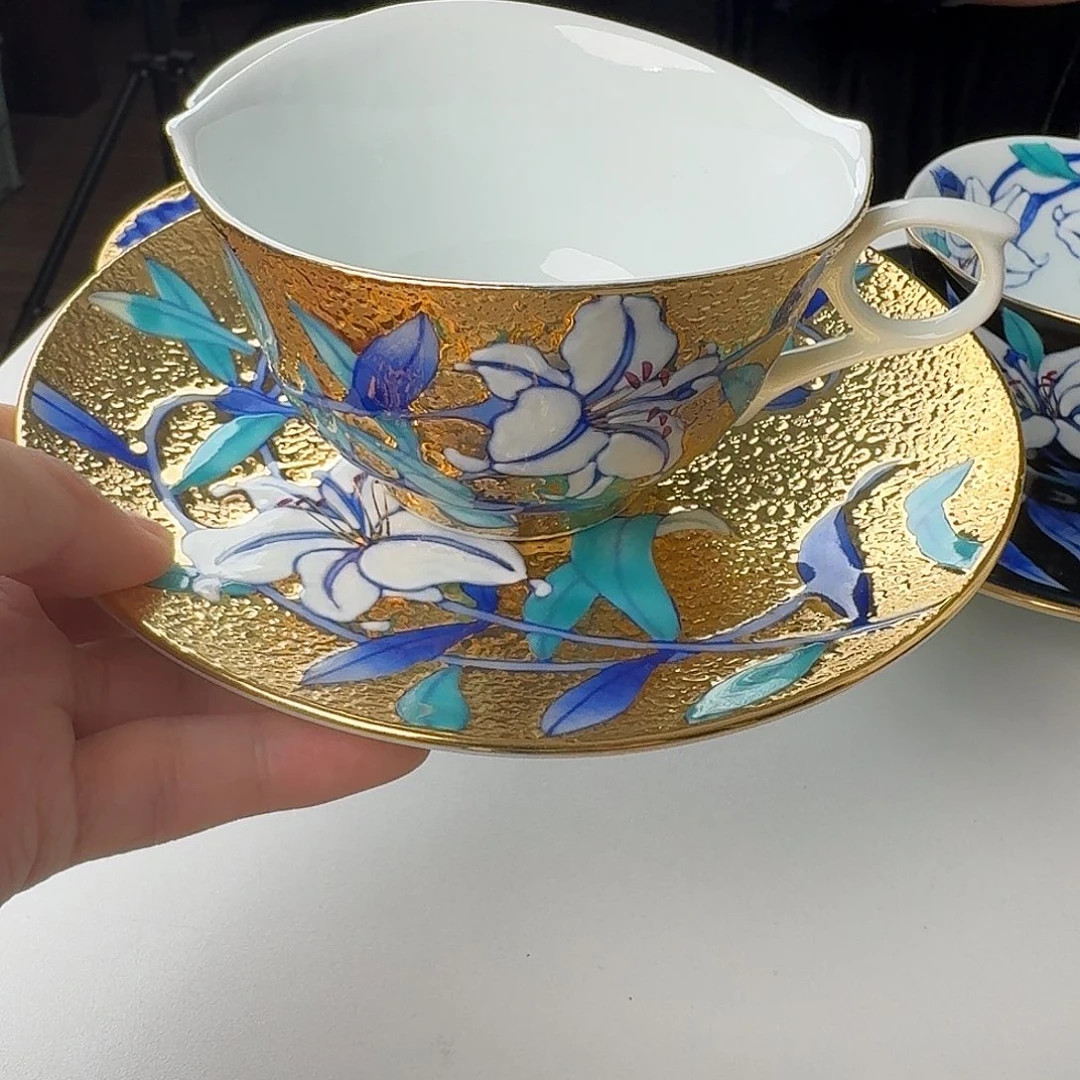 瓷片江口天童金彩百合花咖啡杯碟