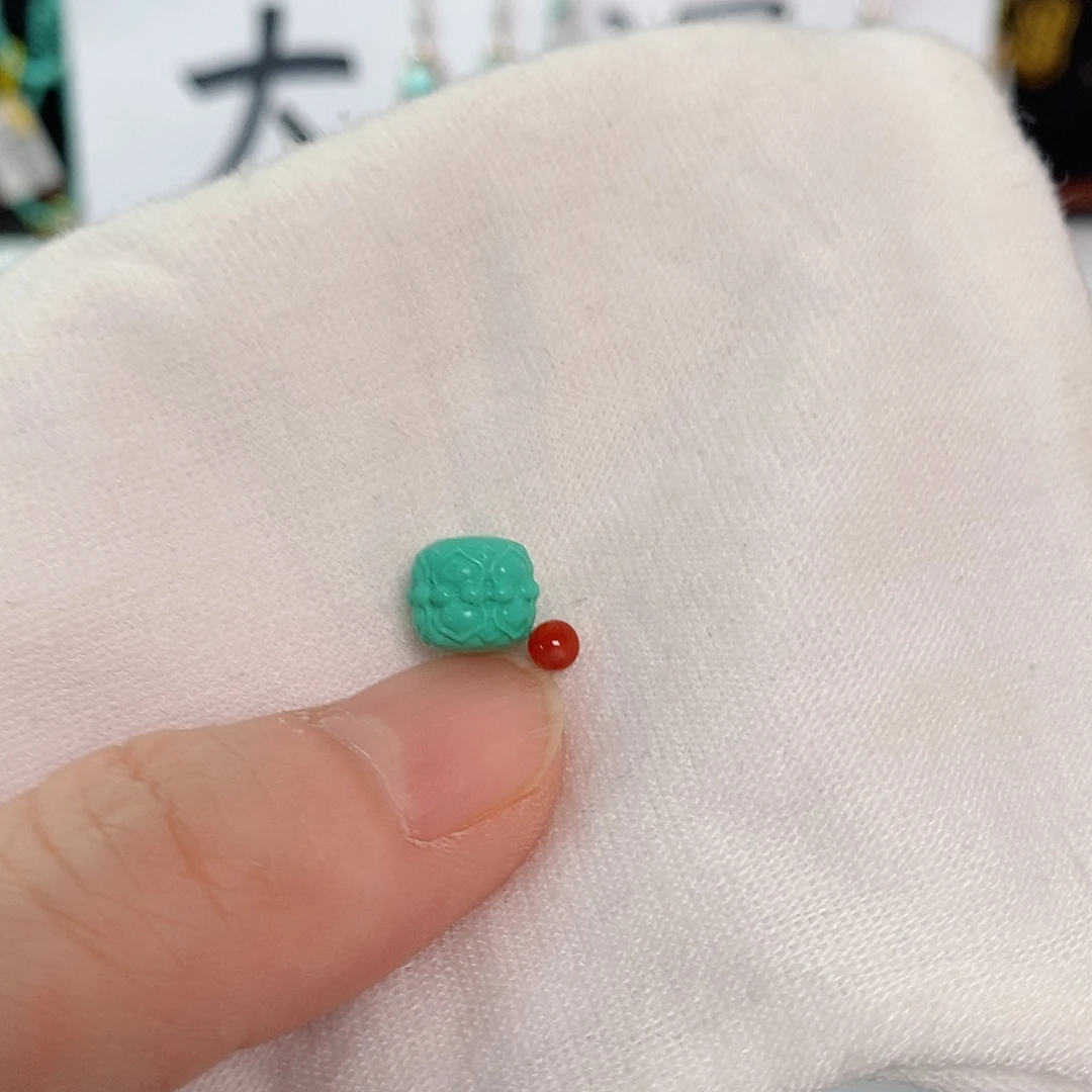 未镶嵌南红玛瑙珠宝奇石