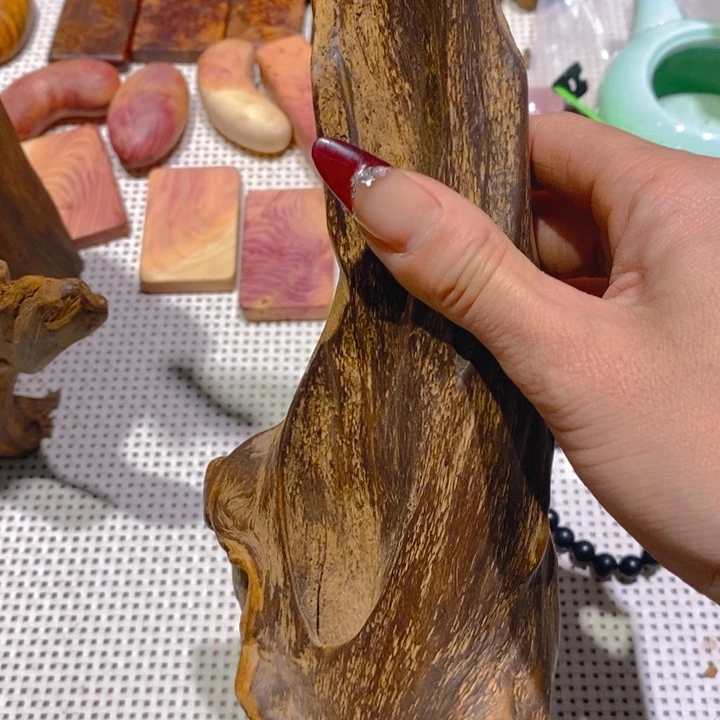 刺猬紫檀（非洲黄花梨）青**水