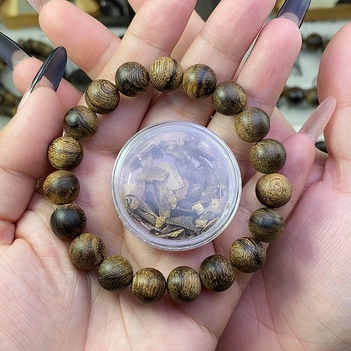 沉香沉香碎屑越南芽庄白棋楠1.0瘤疤