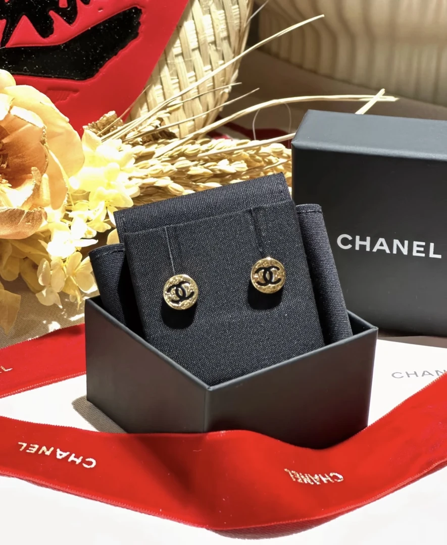 99新 Chanel/香奈儿 金币纽扣耳钉 24c 17051613