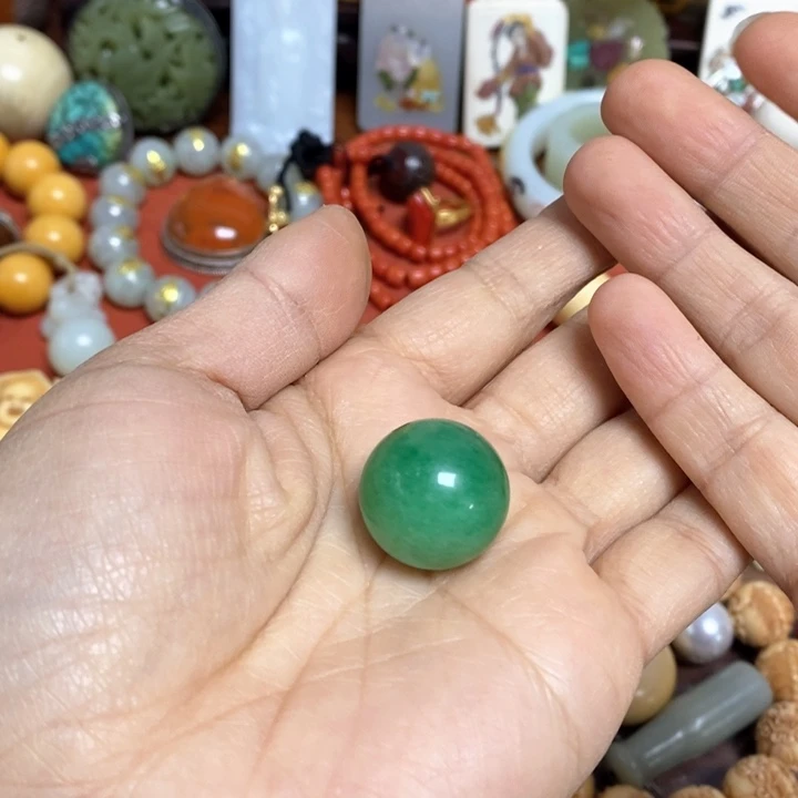 颈饰未镶嵌翡翠精美翡翠非常漂亮