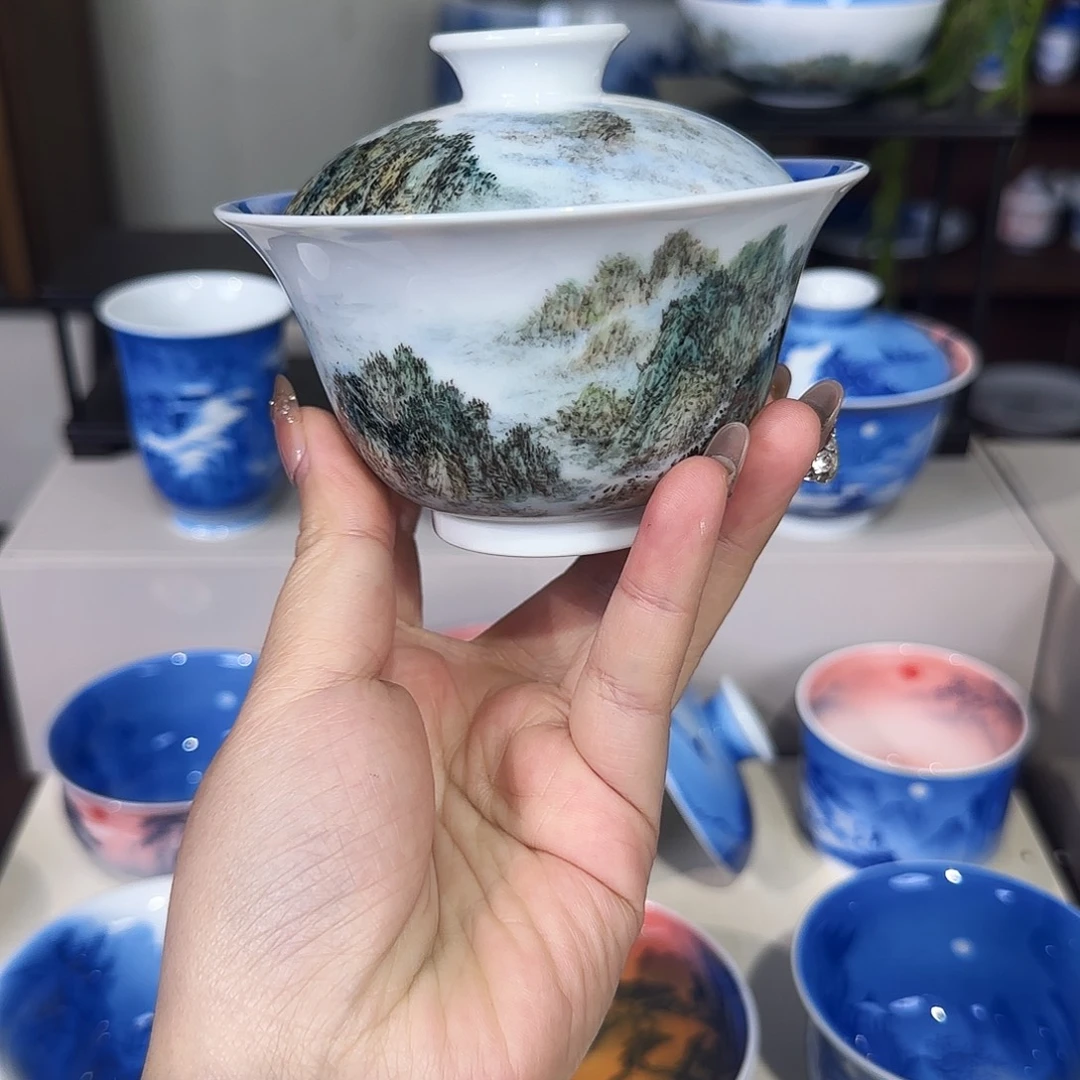 青绿山水手绘盖碗