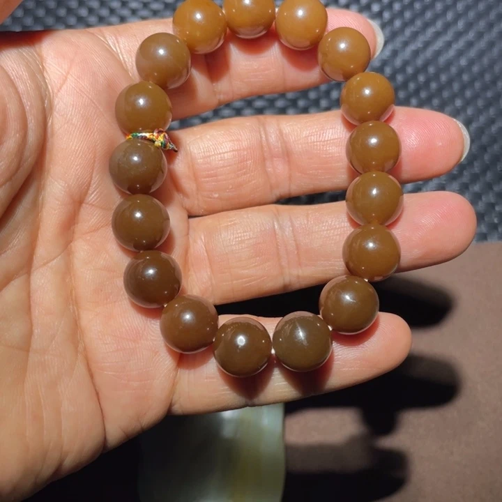 未镶嵌和田玉（糖玉）挂件