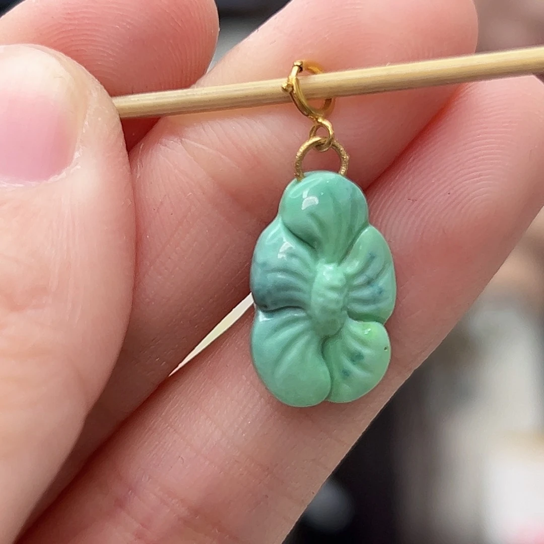 绿松石珠宝奇石18K金镶嵌