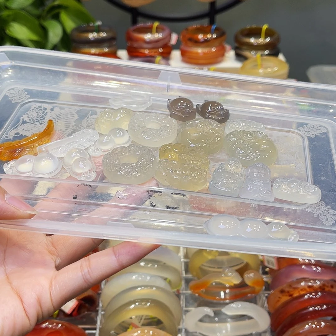 四***溜玛瑙/玉髓未镶嵌手镯