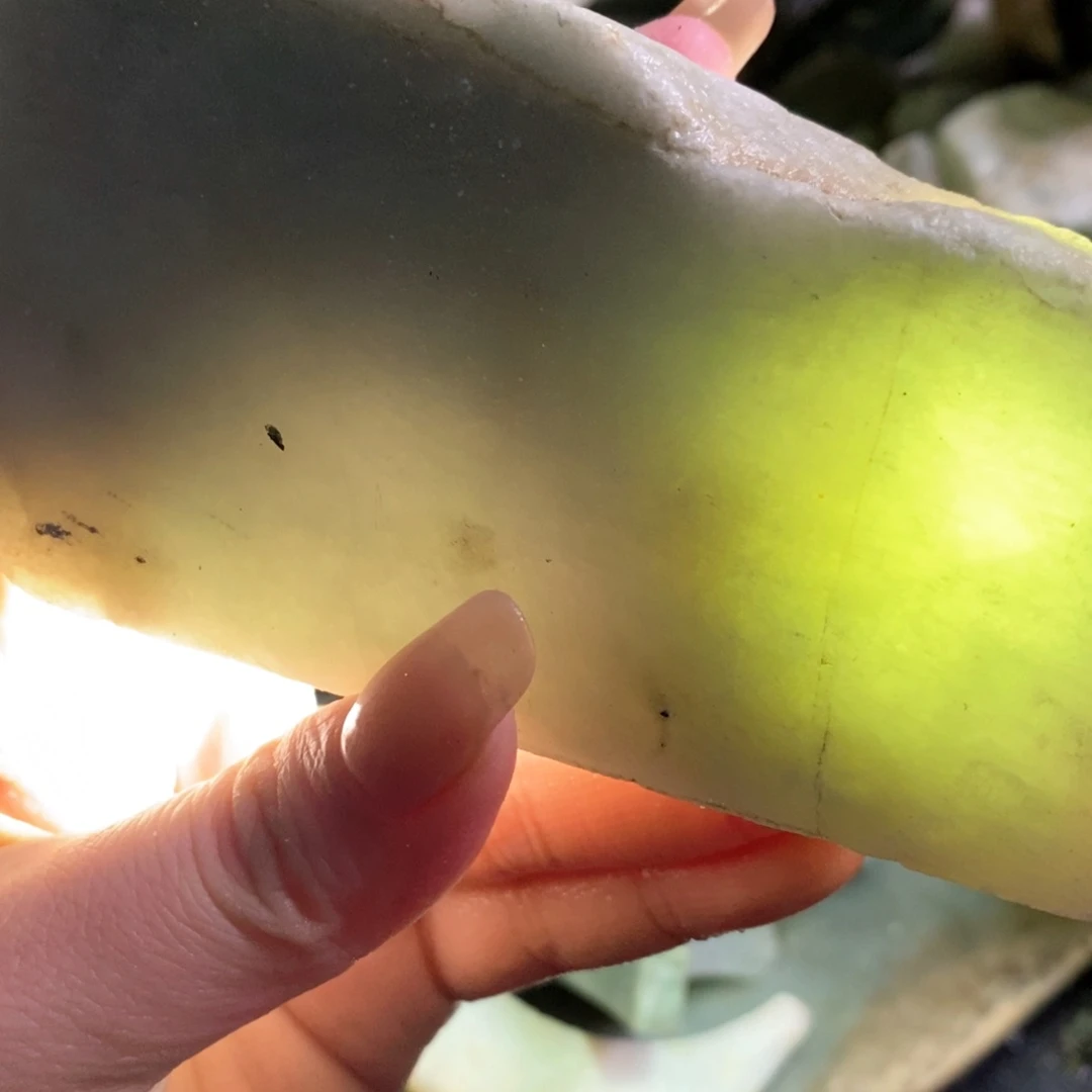 颈饰未镶嵌翡翠天然翡翠