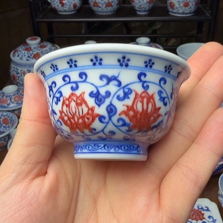 青花釉里红中压手杯