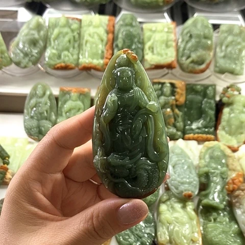 未镶嵌和田玉挂件