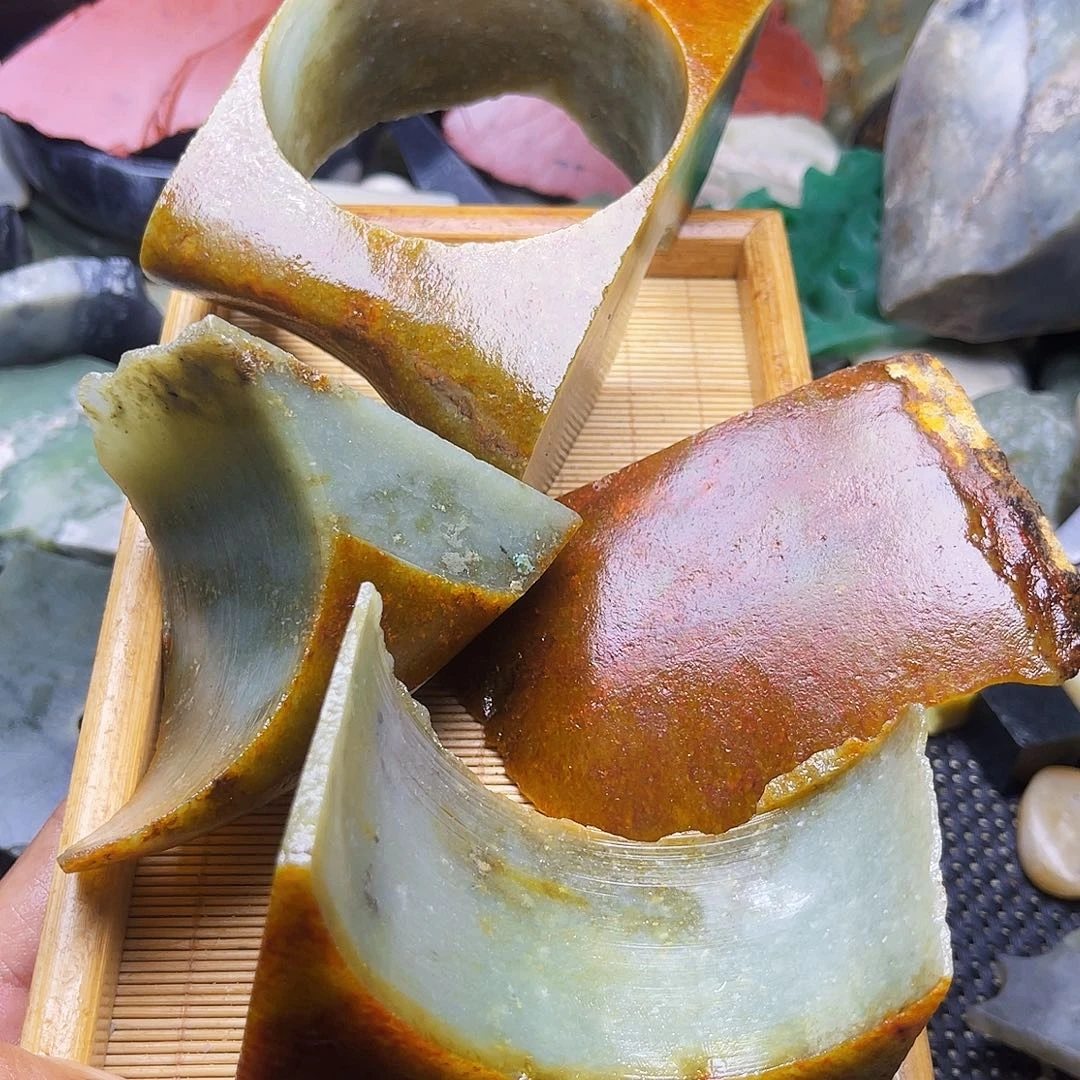 和田玉（糖玉）未镶嵌挂件7号