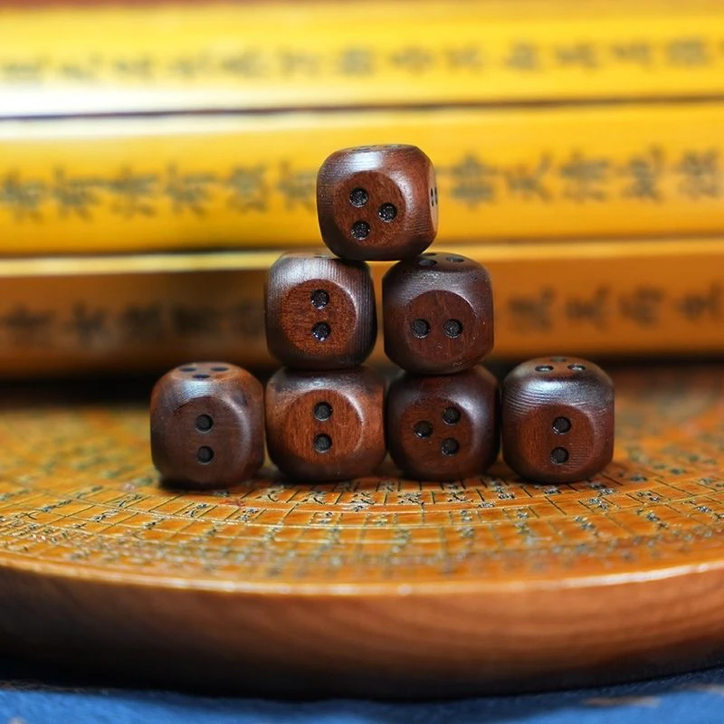 雷击木太极骰子点数雷击枣木筛子起卦摇卦梅花筛子手工雕刻抛光